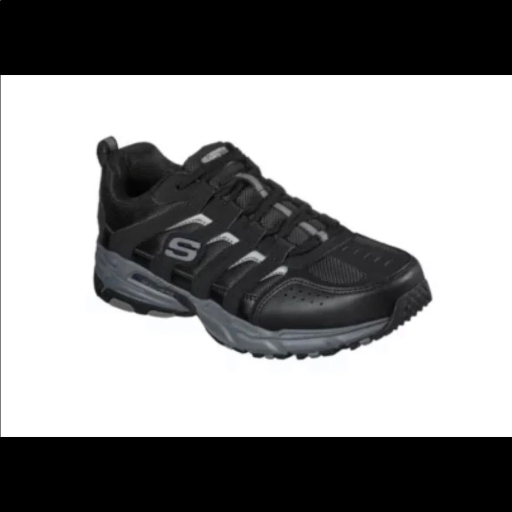 Skechers Men's Stamina Plus Outdoor Snea